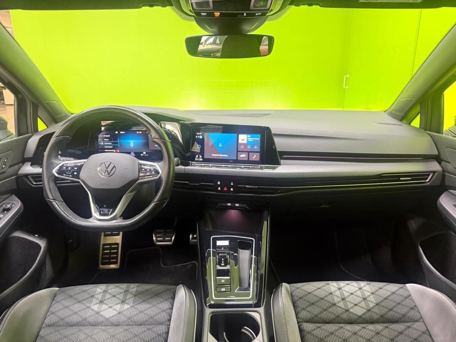 Volkswagen Golf 2023