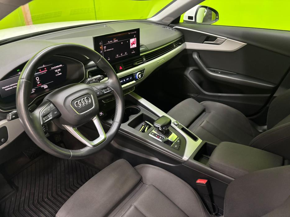 Audi A4 Allroad 2023