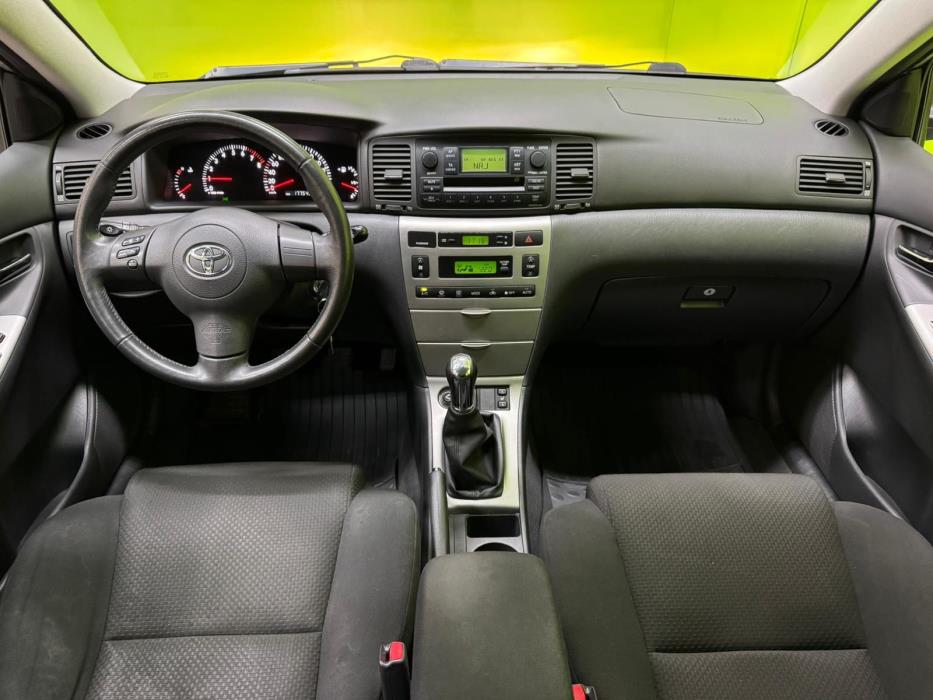 Toyota Corolla 2005