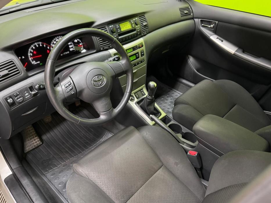 Toyota Corolla 2005