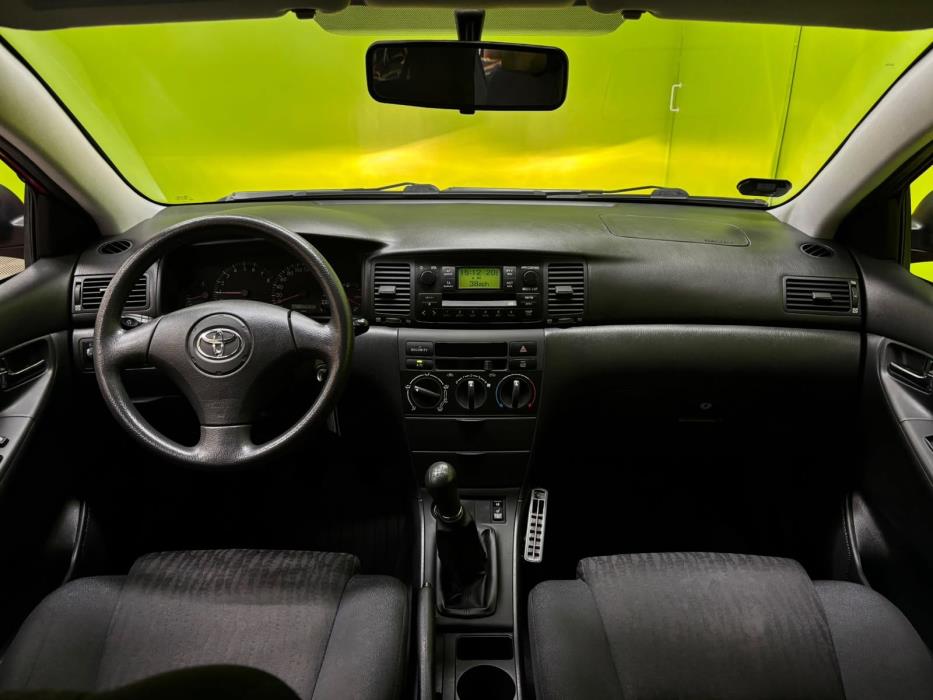 Toyota Corolla 2004