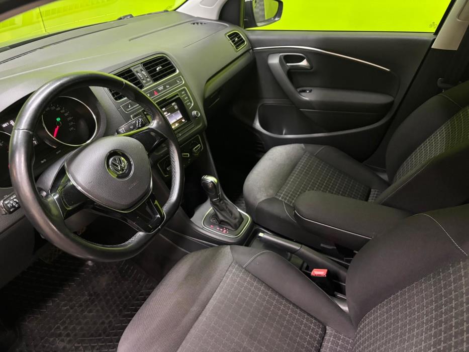 Volkswagen Polo 2016