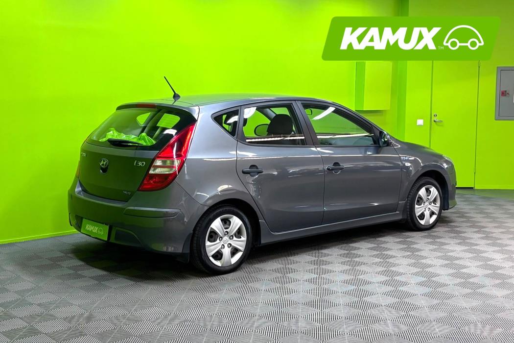 Hyundai i30 2011