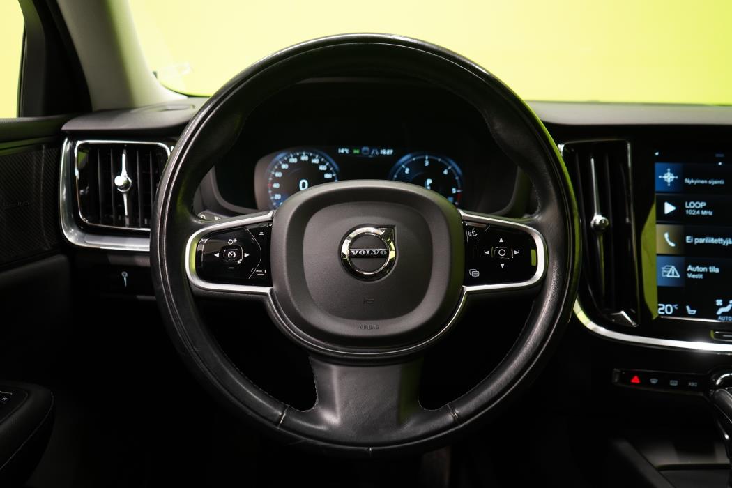 Volvo V60 Cross Country 2020