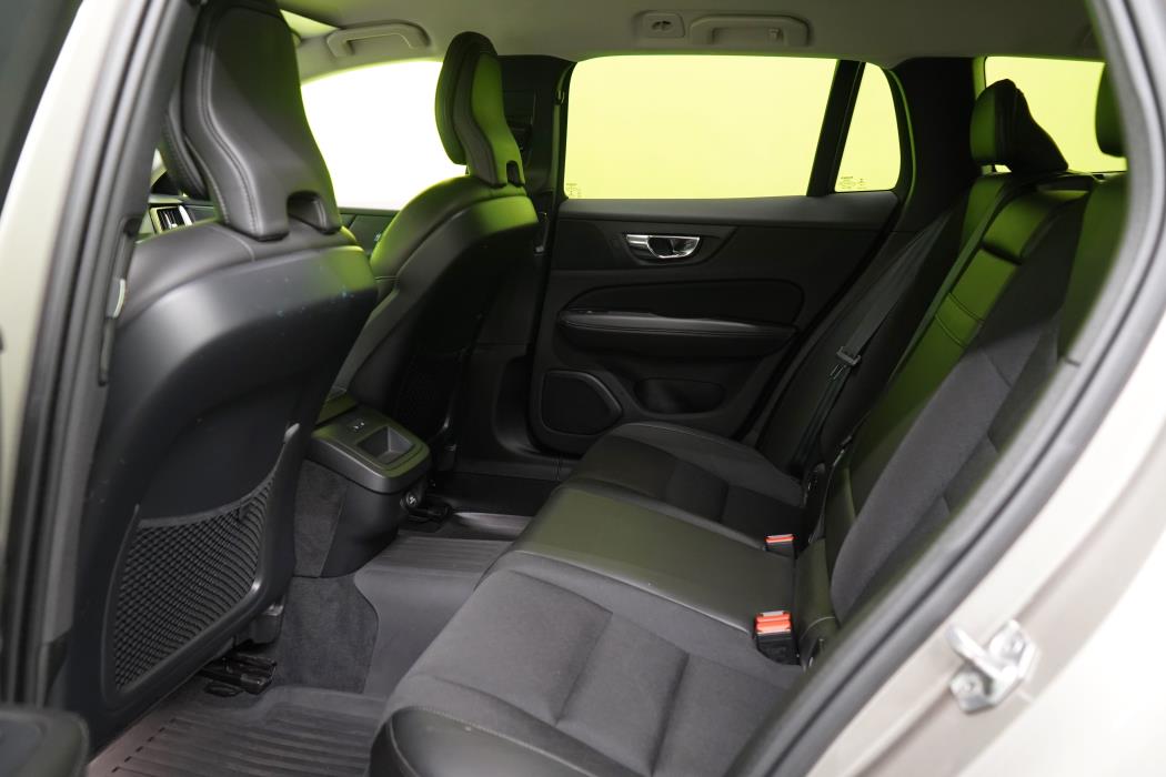 Volvo V60 Cross Country 2020