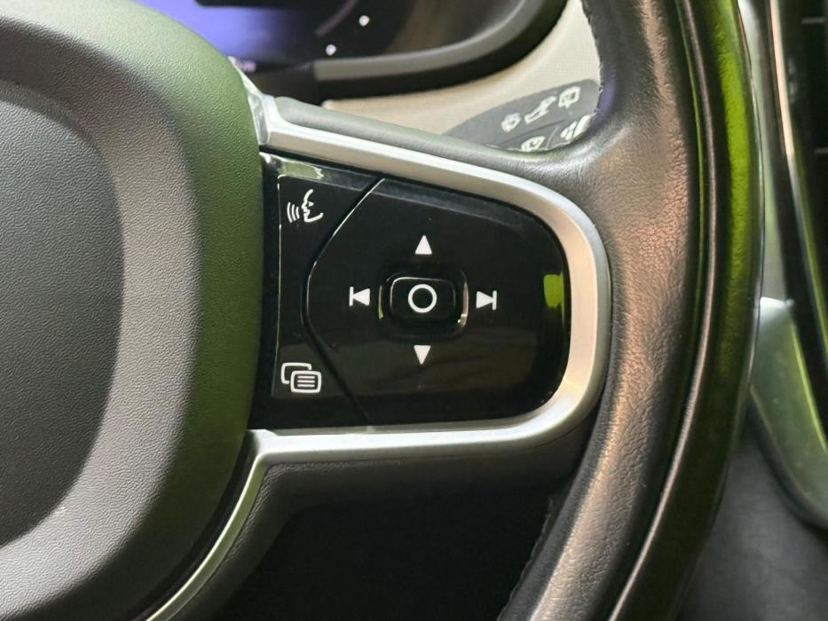 Volvo V90 2022