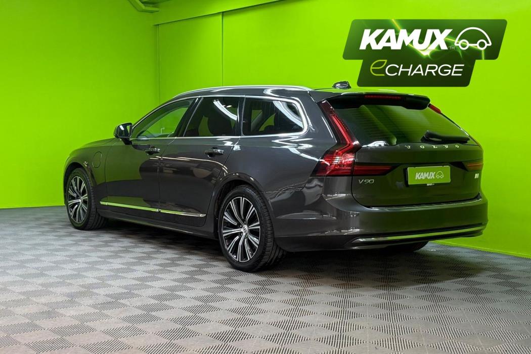 Volvo V90 2022