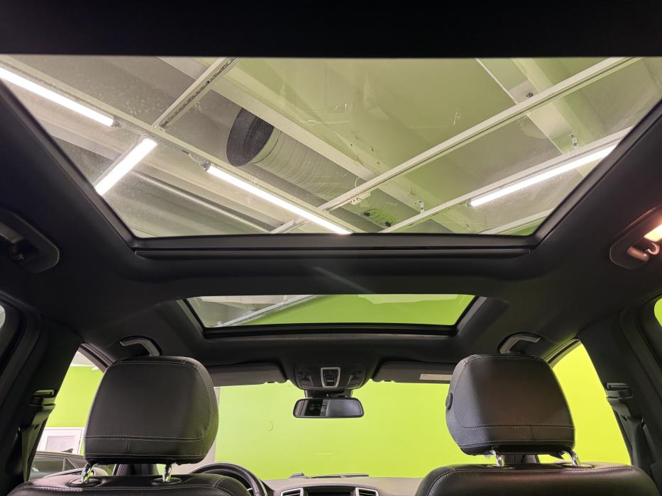 Mercedes-Benz ML 2012