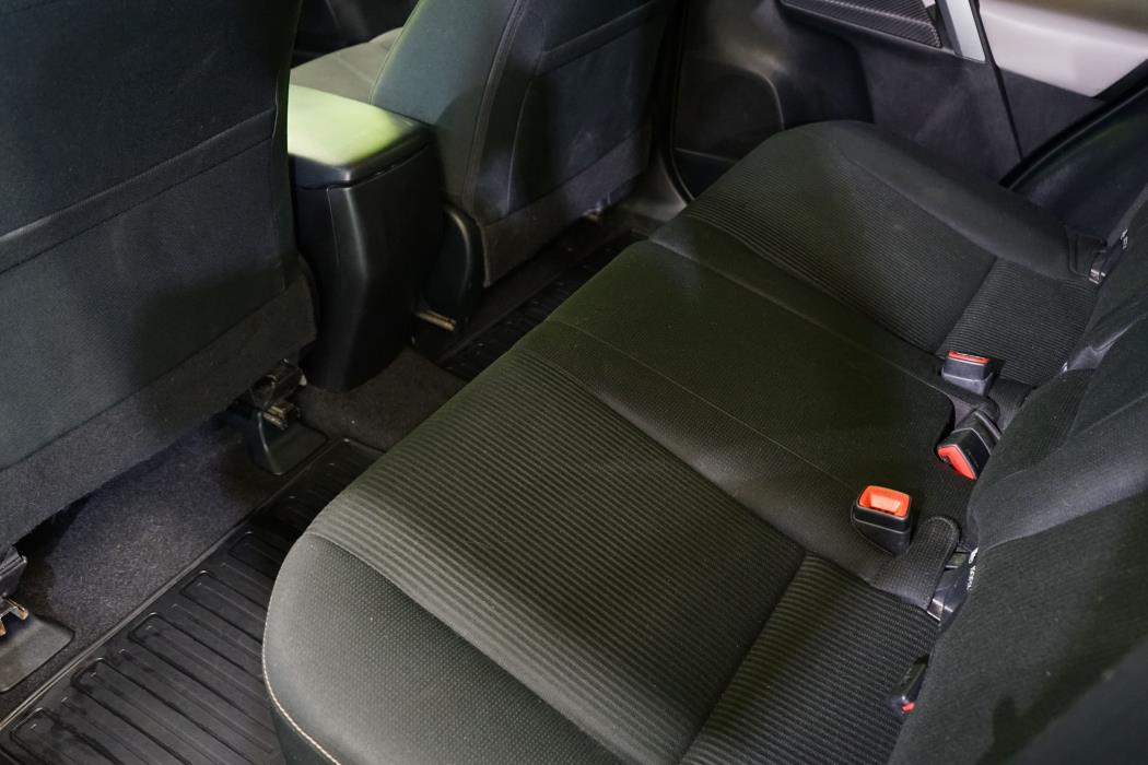 Toyota RAV4 2015