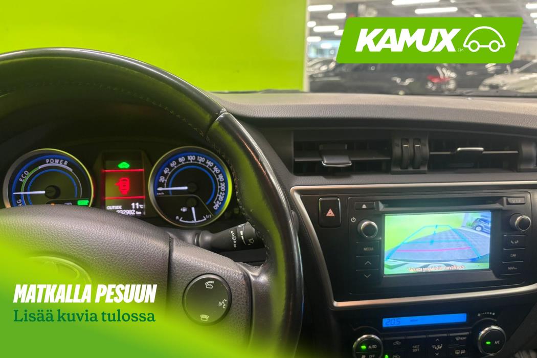 Toyota Auris 2015