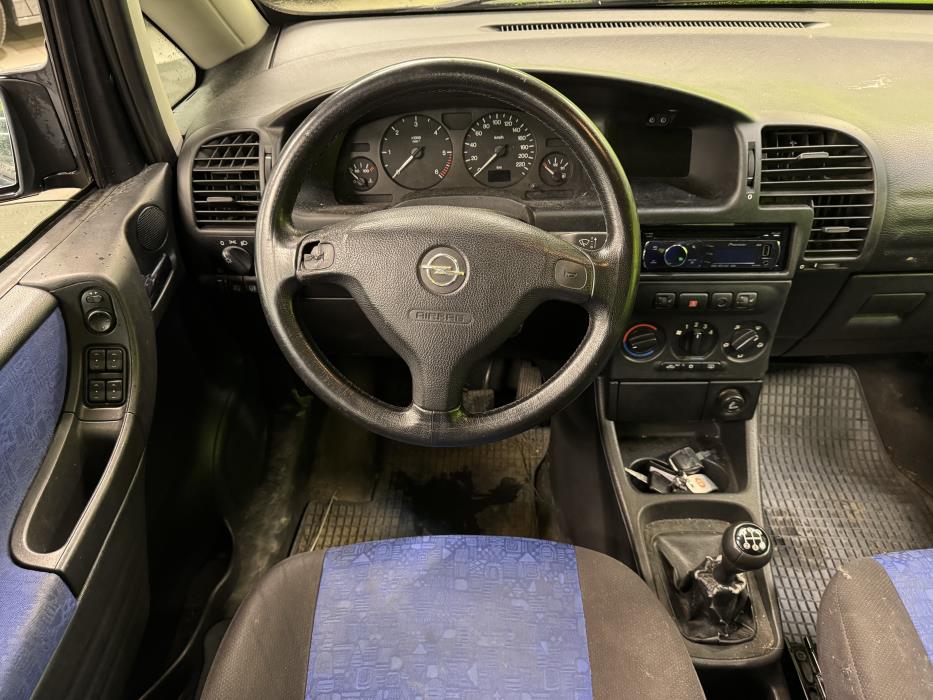 Opel Zafira 2000
