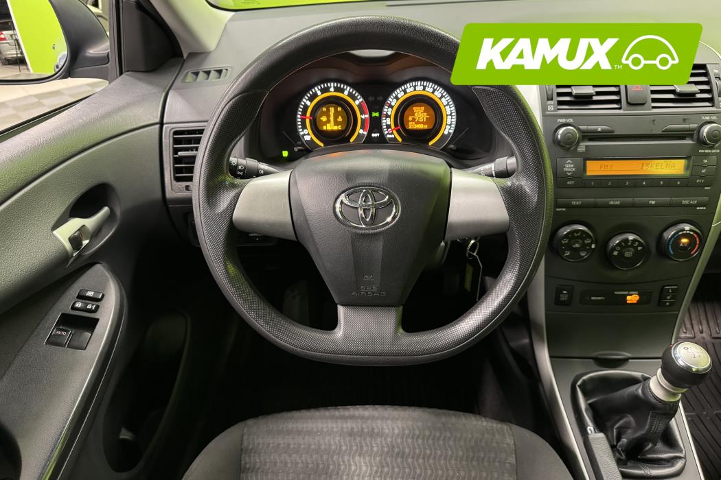 Toyota Corolla 2011