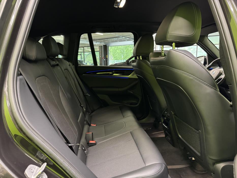 BMW X3 2021