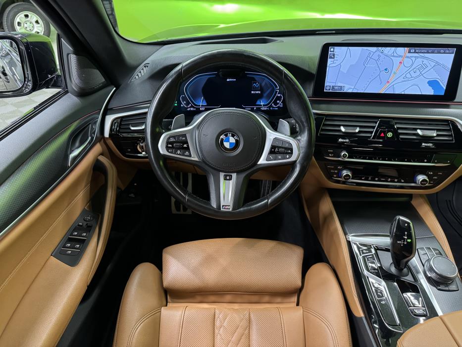 BMW 530 2021