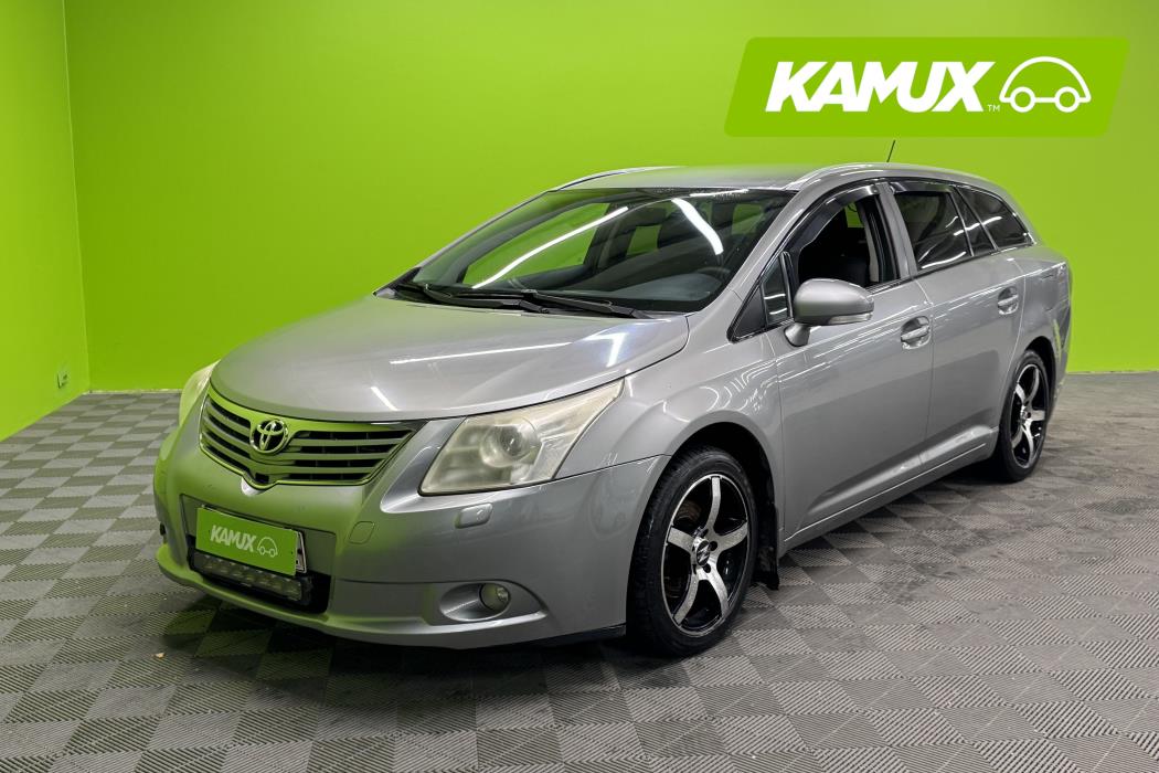 Toyota Avensis 2010