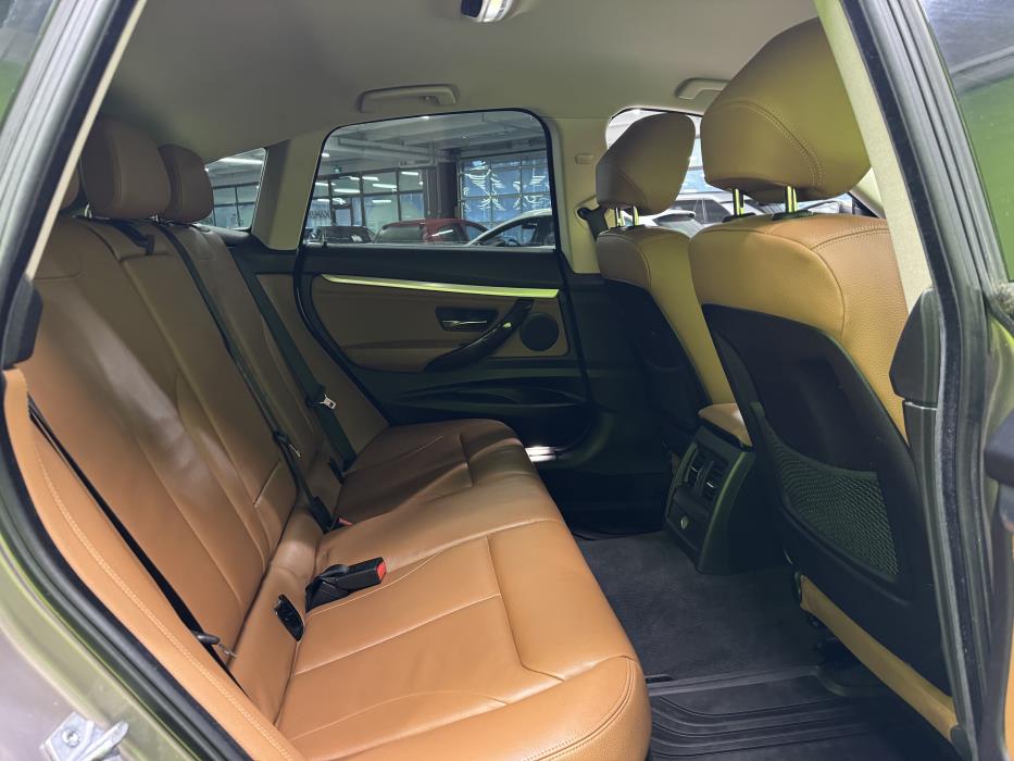 BMW 320 Gran Turismo 2013