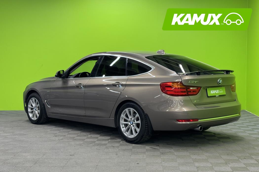BMW 320 Gran Turismo 2013