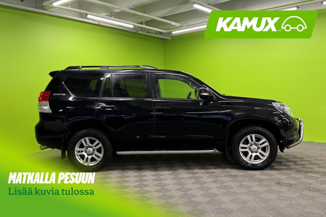 Toyota Land Cruiser 2012