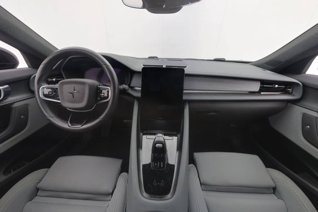 Polestar 2 2023