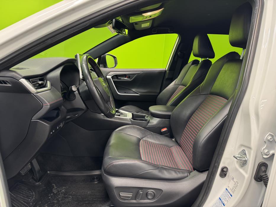 Toyota RAV4 Plug-In 2021