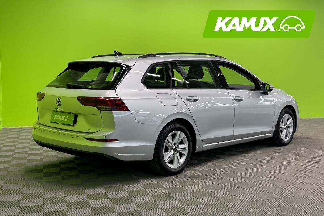 Volkswagen Golf 2024