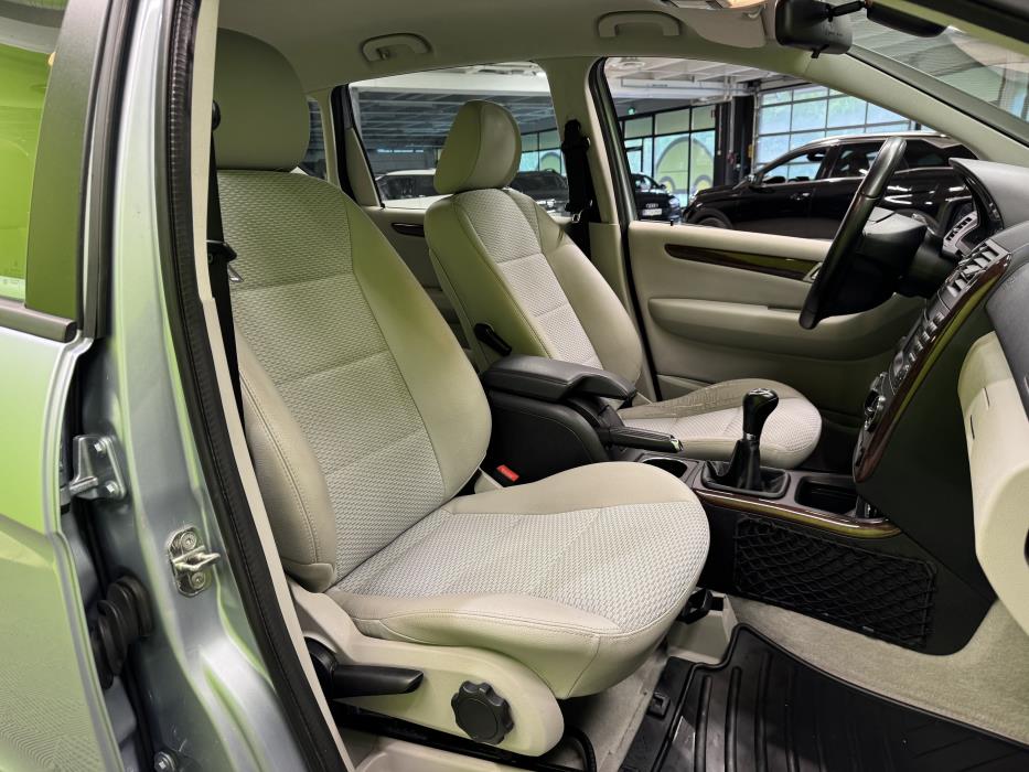 Mercedes-Benz A 2010