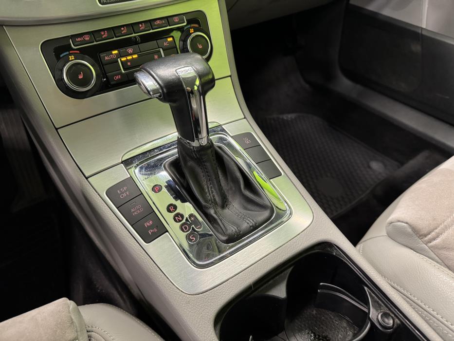 Volkswagen Passat 2010