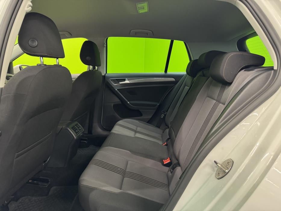 Volkswagen Golf 2016