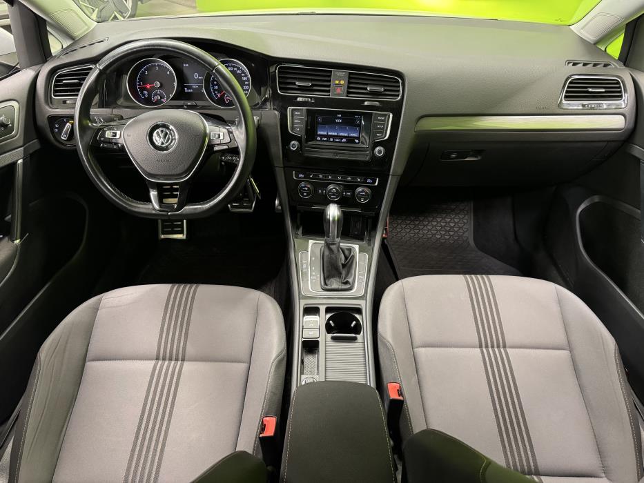 Volkswagen Golf 2016