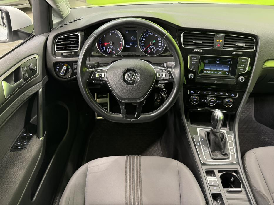 Volkswagen Golf 2016