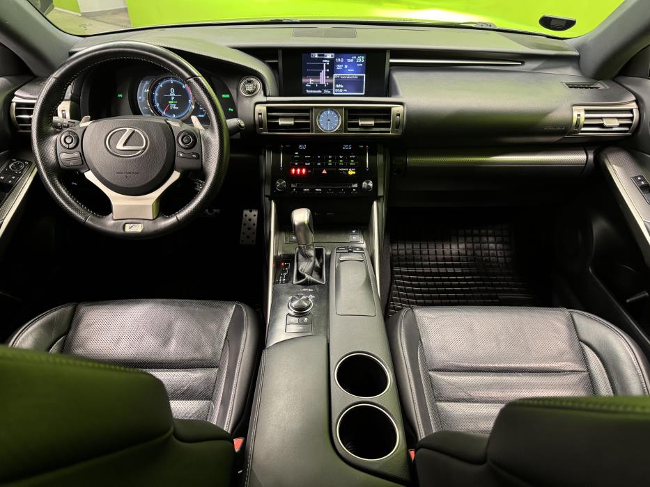 Lexus IS 2014