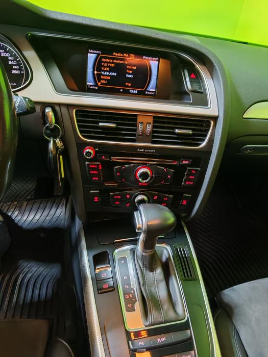 Audi A4 allroad quattro 2015