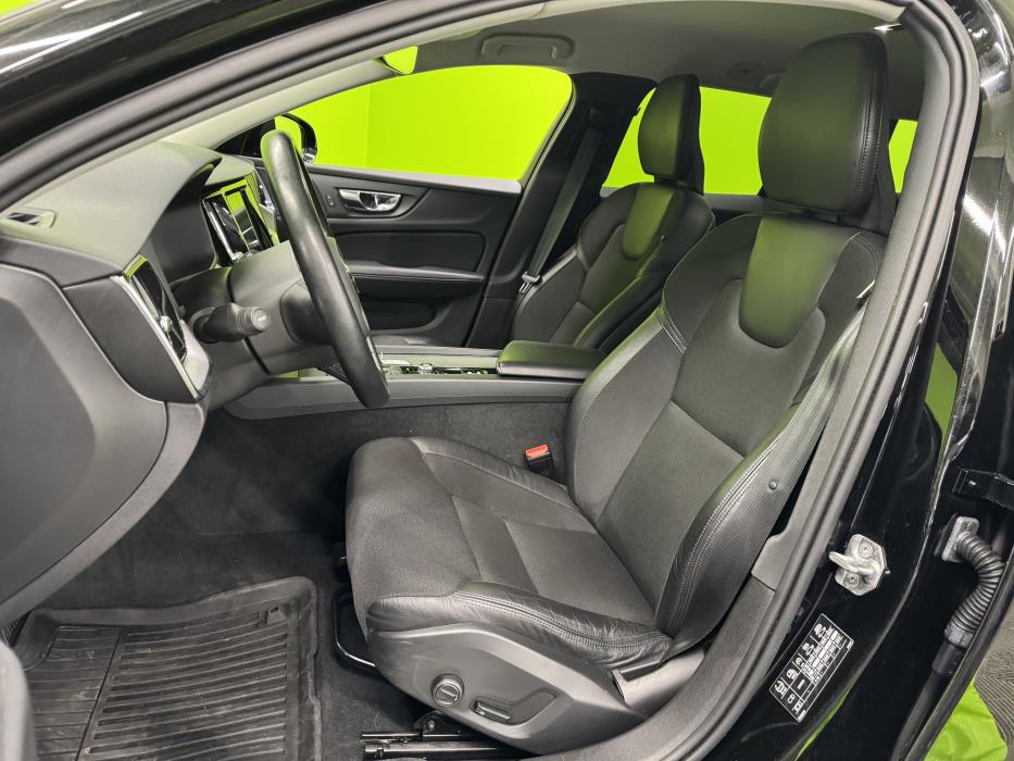 Volvo V60 Cross Country 2020