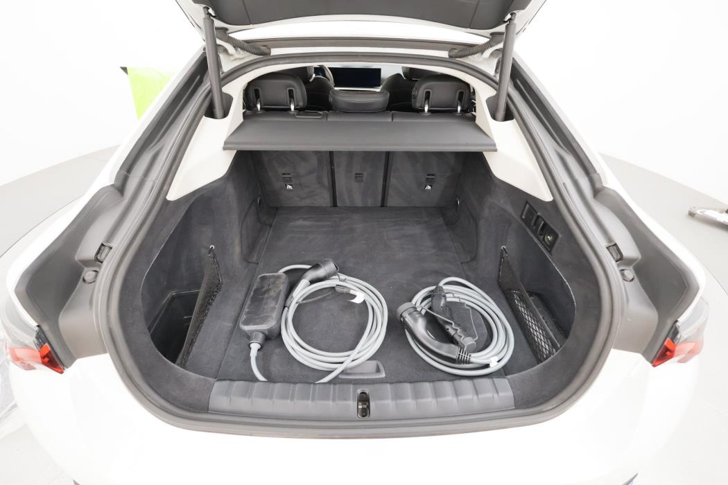 BMW i4 2022