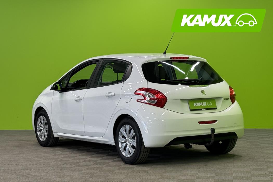 Peugeot 208 2015
