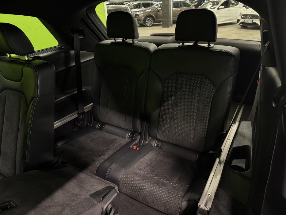 Audi Q7 2015