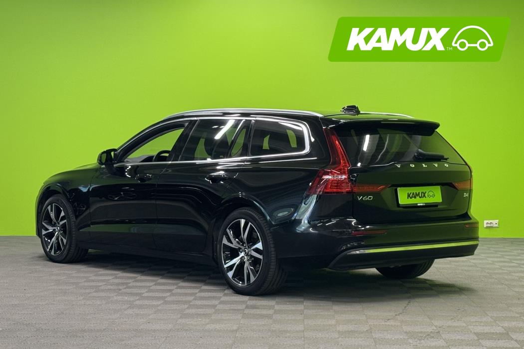 Volvo V60 2023