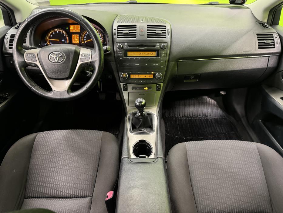 Toyota Avensis 2009