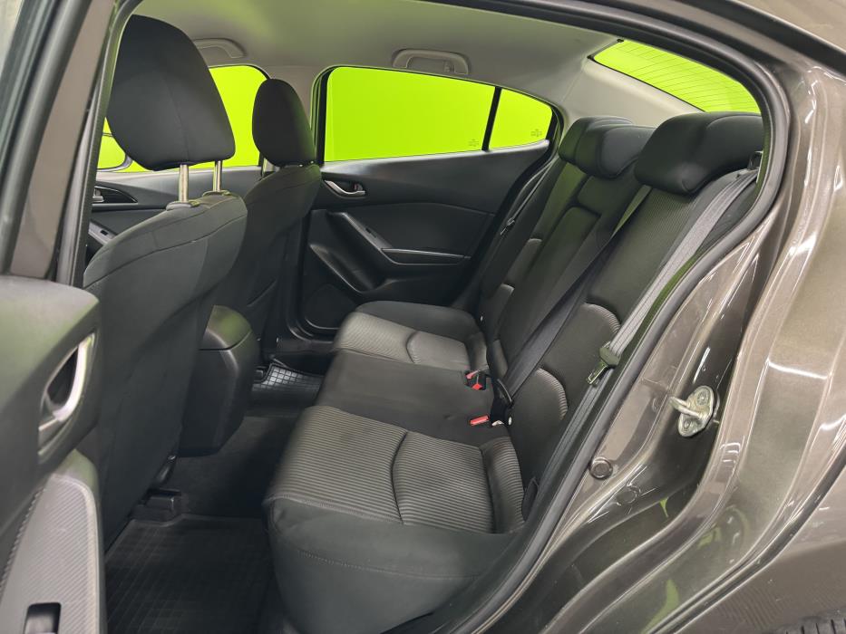 Mazda 3 2014