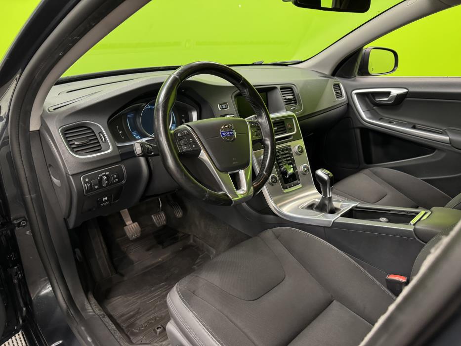 Volvo V60 2015
