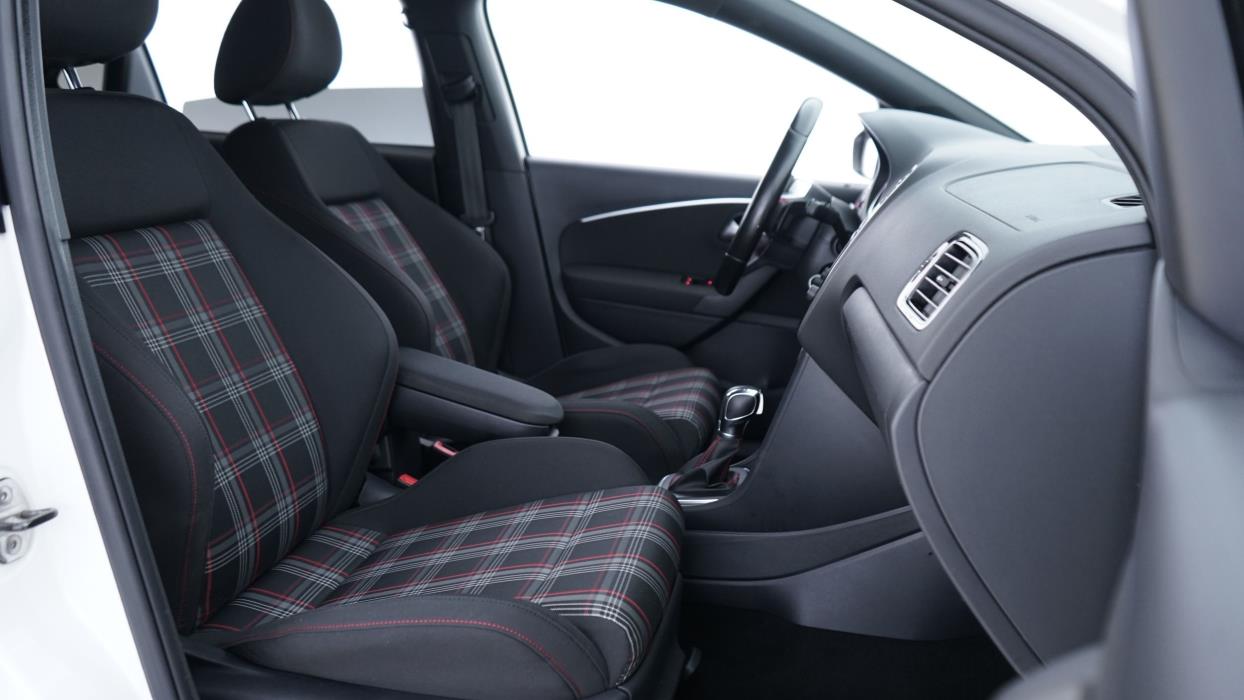 Volkswagen Polo 2015