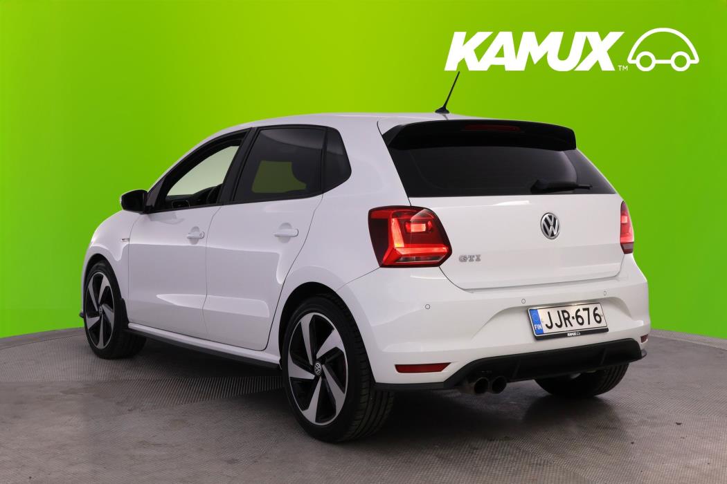 Volkswagen Polo 2015