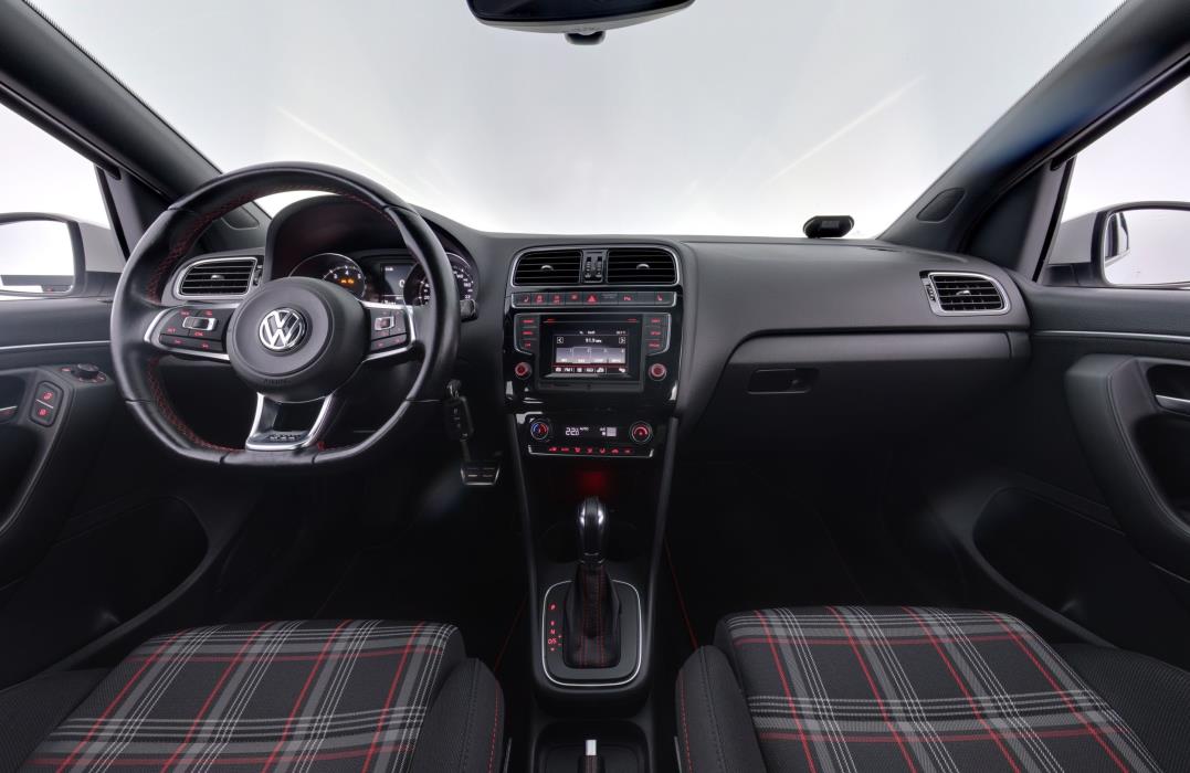 Volkswagen Polo 2015