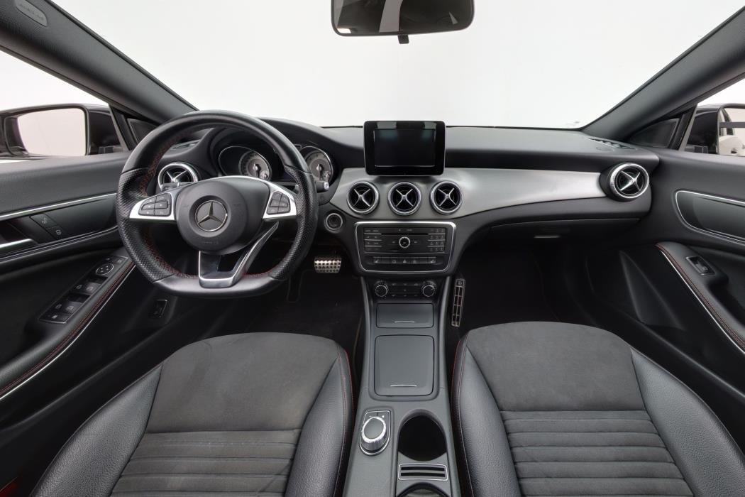 Mercedes-Benz CLA 2015