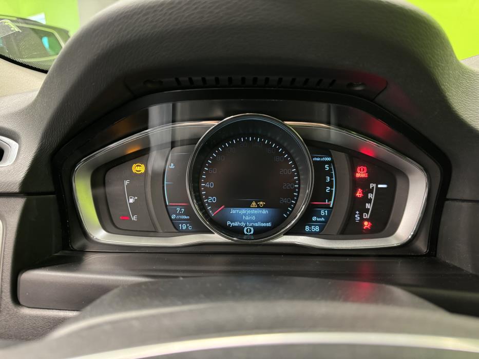 Volvo XC70 2014