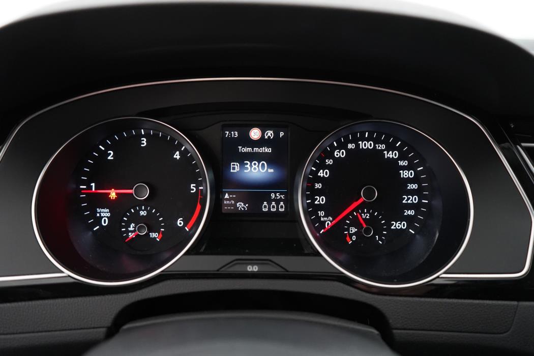 Volkswagen Passat 2022