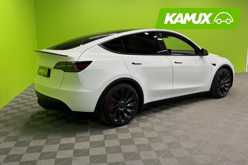Tesla Model Y 2022