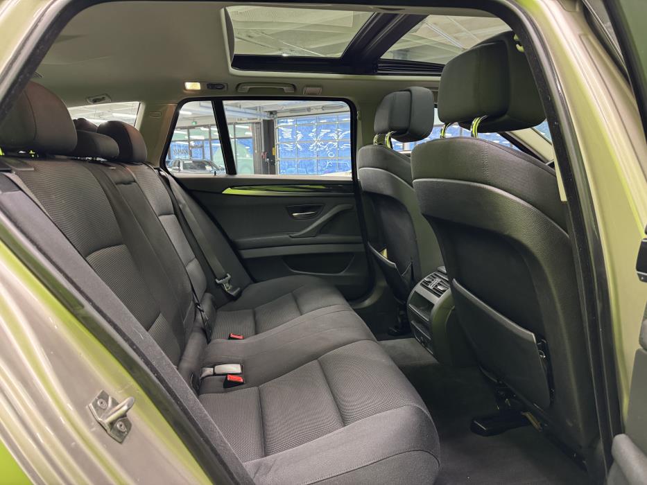 BMW 520 2012