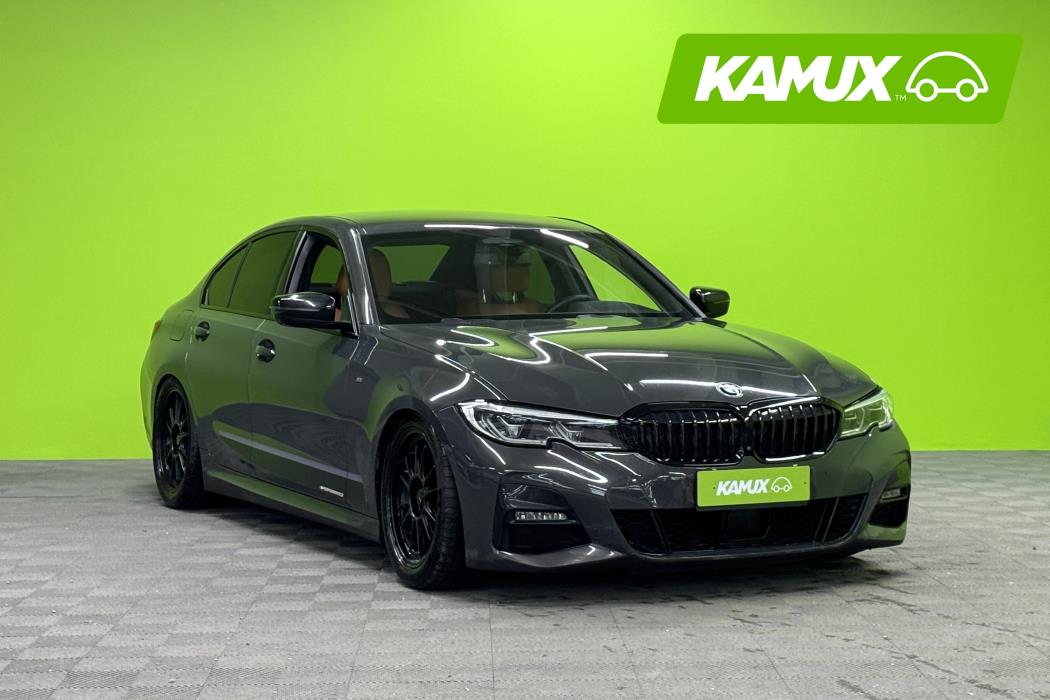 BMW 330 2019