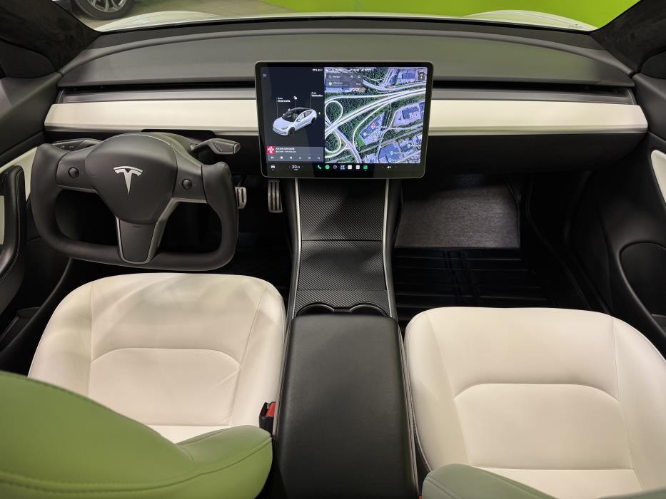 Tesla Model 3 2019